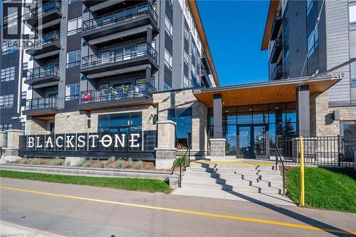 251 Northfield Drive E Unit# 521, Waterloo, ON 
