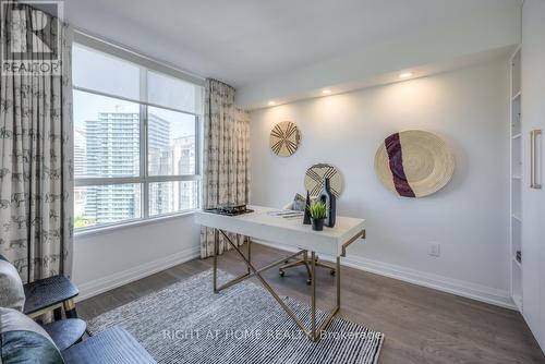 1810 - 5444 Yonge Street, Toronto, ON 