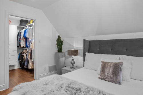 Penderie (Walk-in) - 163 Rue Bourgeois, Saint-Mathieu-De-Beloeil, QC 