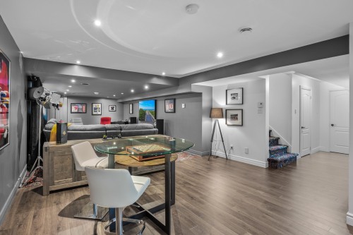 Salle familiale - 163 Rue Bourgeois, Saint-Mathieu-De-Beloeil, QC 
