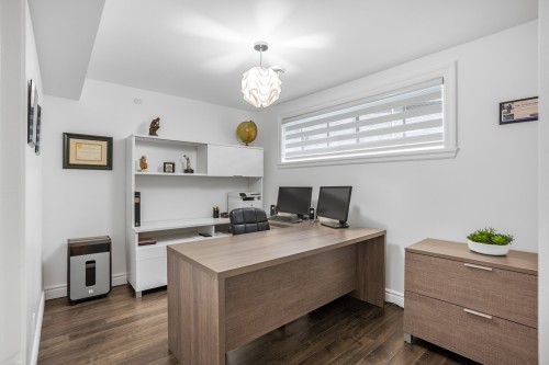 Bureau - 163 Rue Bourgeois, Saint-Mathieu-De-Beloeil, QC 