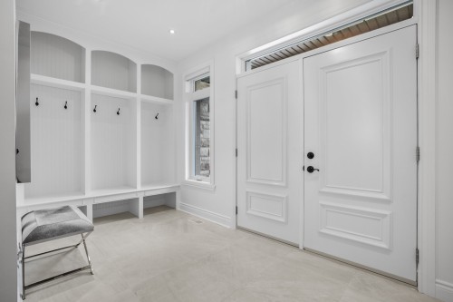 Hall d'entrée/Vestibule - 163 Rue Bourgeois, Saint-Mathieu-De-Beloeil, QC 