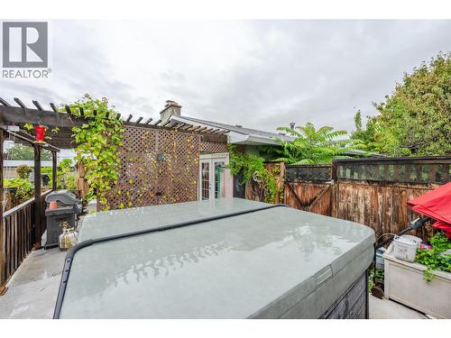902 Maccleave Avenue, Penticton, BC 