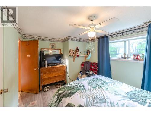 902 Maccleave Avenue, Penticton, BC 