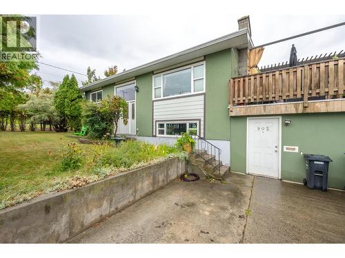 902 Maccleave Avenue, Penticton, BC 