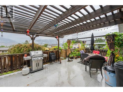 902 Maccleave Avenue, Penticton, BC 