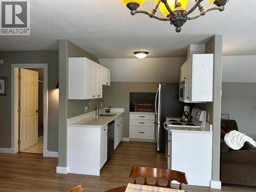 7245 Dunwaters Road, Kelowna, BC 