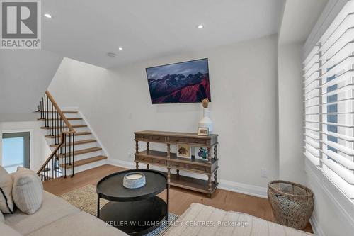 37 Bowler Street, Aurora, ON 