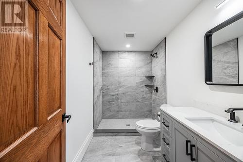 126 Queensgate Blvd, Sault Ste. Marie, ON 
