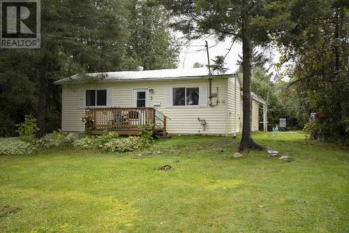 5 Pilgrim St, Bruce Mines, ON 