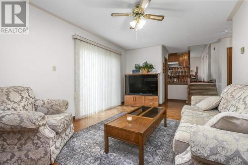 62 Laronde Ave, Sault Ste. Marie, ON 