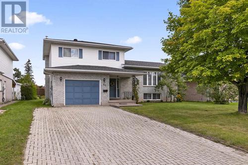 62 Laronde Ave, Sault Ste. Marie, ON 