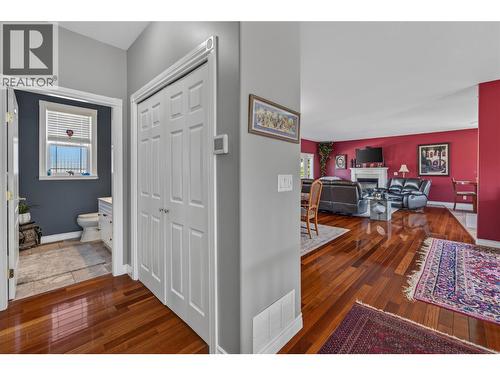 6812 Cabernet Place, Oliver, BC 