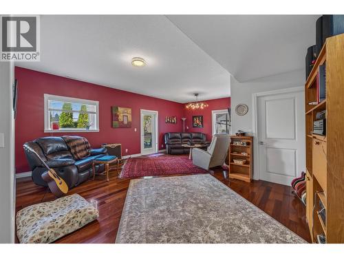6812 Cabernet Place, Oliver, BC 