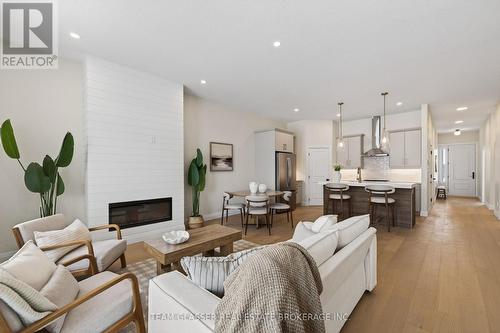 32 Dearing Drive, South Huron (Stephen), ON 