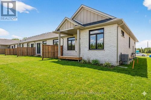 32 Dearing Drive, South Huron (Stephen), ON 
