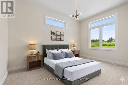 32 Dearing Drive, South Huron (Stephen), ON 