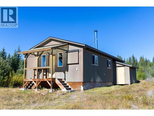 7568 High Country Road, Bridge Lake, BC 