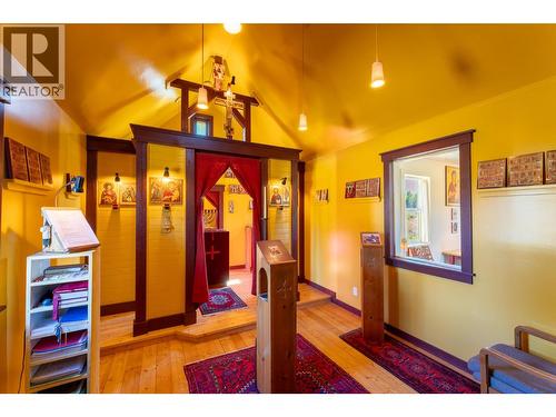 7568 High Country Road, Bridge Lake, BC 