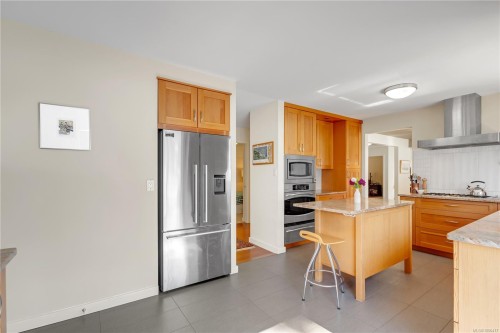 3838 Fearn Way, Ladysmith, BC 