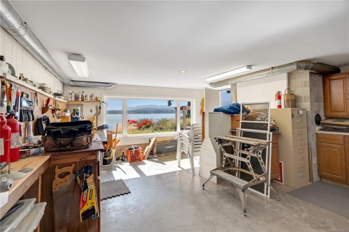 3838 Fearn Way, Ladysmith, BC 