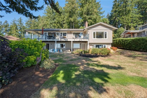 3838 Fearn Way, Ladysmith, BC 