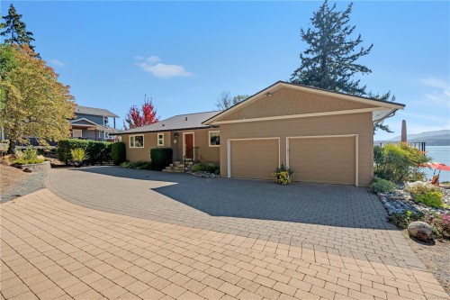 3838 Fearn Way, Ladysmith, BC 