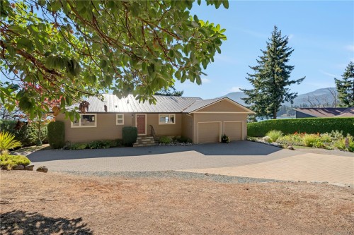 3838 Fearn Way, Ladysmith, BC 