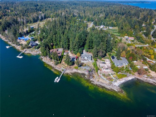 3838 Fearn Way, Ladysmith, BC 