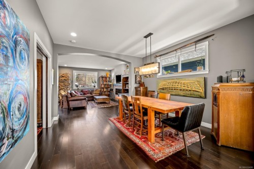 232 2Nd St, Courtenay, BC 