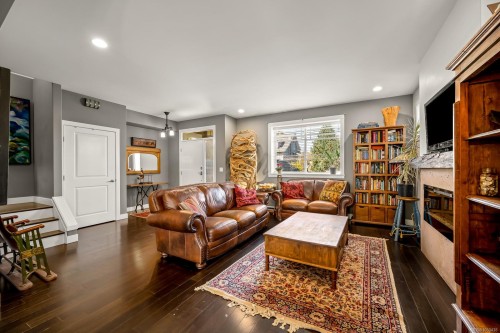 232 2Nd St, Courtenay, BC 