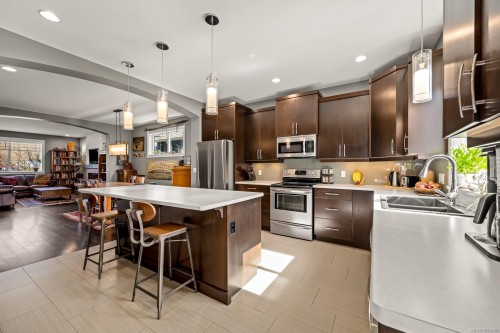 232 2Nd St, Courtenay, BC 