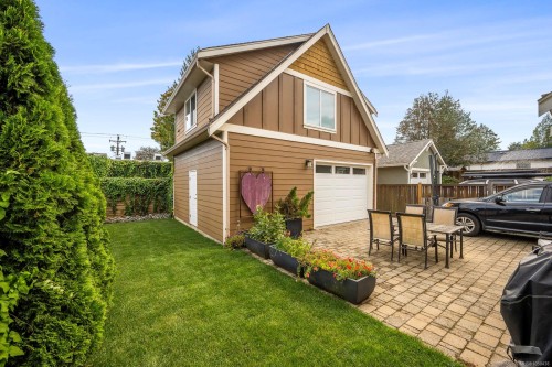 232 2Nd St, Courtenay, BC 