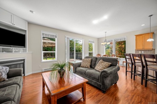 2464 Stirling Cres, Courtenay, BC 