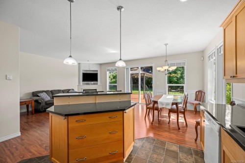 2464 Stirling Cres, Courtenay, BC 