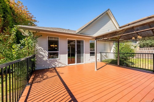 2464 Stirling Cres, Courtenay, BC 