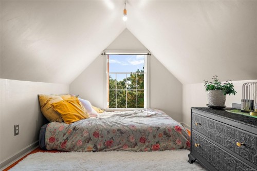 #5-1715 Rockland Ave, Victoria, BC 