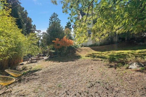 #5-1715 Rockland Ave, Victoria, BC 