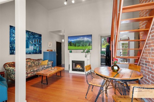 #5-1715 Rockland Ave, Victoria, BC 
