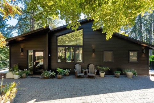 685 Lost Lake Rd, Highlands, BC 