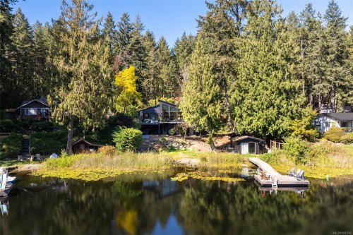 685 Lost Lake Rd, Highlands, BC 