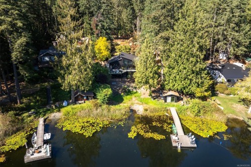 685 Lost Lake Rd, Highlands, BC 