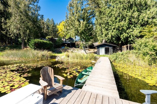 685 Lost Lake Rd, Highlands, BC 