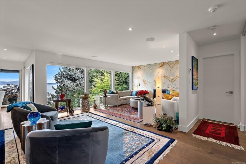 2920 Mt. Baker View Rd, Saanich, BC 