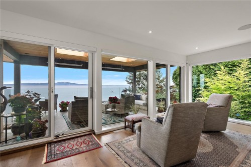 2920 Mt. Baker View Rd, Saanich, BC 