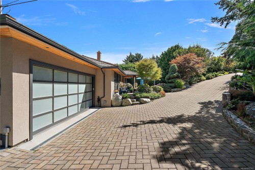 2920 Mt. Baker View Rd, Saanich, BC 