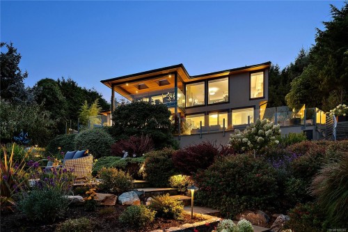 2920 Mt. Baker View Rd, Saanich, BC 