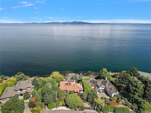 2920 Mt. Baker View Rd, Saanich, BC 