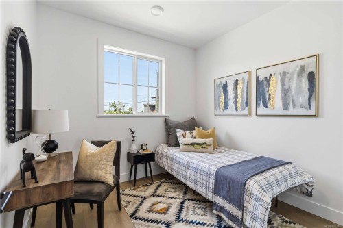 #2-2312 Orchard Ave, Sidney, BC 