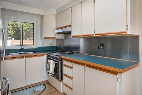 2357 Barclay St, Nanaimo, BC 